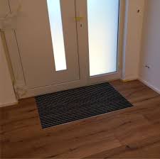 Schuhabstreifer In Holzparkett Im Eingangsbereich Innen Die Alternative Zum Fussabtreter Oder Fussmatte Gefunden Bei Mrs Nelaweazl Haus Bauen Fussmatte Parkett