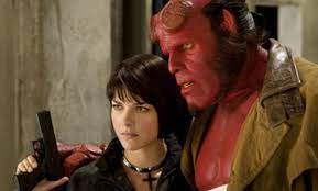 Taking the reigns away from the mexican while neil marshall and david harbour attempt their own. Selma Blair Uber Das Hellboy Reboot Und Ihr Gebrochenes Herz Syfy Deutschland