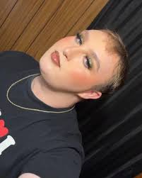 John Grad (@iamjohngrad) • Instagram photos and videos