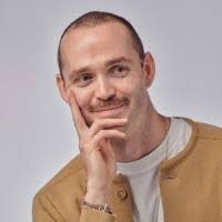 Alex Hamlin's Instagram, Twitter & Facebook