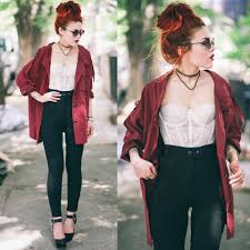 Alternative fashion includes the fashions of specific subcultures shop for : Alternative Style Girl