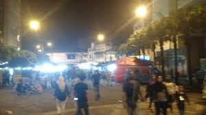 For those who are never visit yet or unfamiliar with johor bahru, the main throughfare in pasar karat is jalan wong ah fook. The Street Picture Of Bazar Karat Johor Bahru Tripadvisor