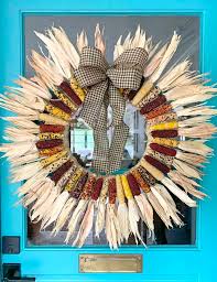 Autumn colors are typically warm colors. 75 Easy Thanksgiving Decorations Creative Decor Ideas For Thanksgiving 2021