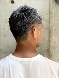 40代白髪大人ベリーショート2 l040311968 美容室カードル 新小岩店 cadre のヘアカタログ ホットペッパービューティー 髪型 メンズ ショートヘア 短髪 ヘアスタイル メンズ 40代 メンズヘアカット