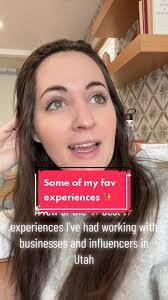 Hailey Devine's Instagram, Twitter & Facebook