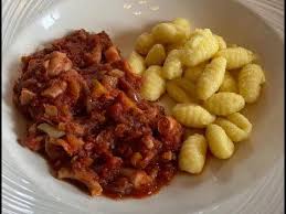 Daube De Poulpe Des Pagnol Par Nicolas Les Carnets De Julie A La Table De Marcel Pagnol Youtube Daube De Poulpe Recette Daube Daube