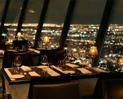 39 Amazing Restaurants With A View That Are Worth The Trip Fancy Restaurant Rooftop Dining Luxury Restaurant