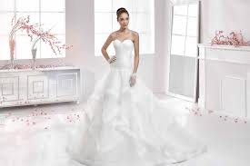 Finden sie hier ihren perfekten look. Hochzeitskleider Munchen Welcher Stil Passt Zu Mir