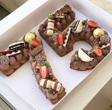 Pin By Ana Claudia Amaral Bargo On Birthday Biscuit Cake Desserts Cupcake Cakes