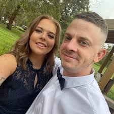 Who can recommend a plumber for a small kitchen sink job in East Warburton?