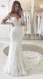 Pin By Kayla Haas On Wedding Fitted Lace Wedding Dress Wedding Dress Long Sleeve Sweetheart Bridal Gown