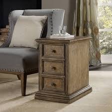 Largest amish furniture store in southeast michigan! Hooker Furniture Solana 3 Drawer Chairside Chest In Light Oak 5291 80114