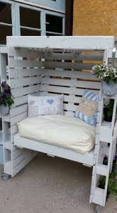 La tendance déco palette séduit aussi valérie damidot ! Diy Palettes 36 Meubles Canon Pour L Exterieur