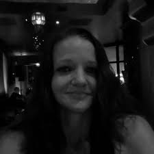 With a full Unilite™ outsole and Impact-ALG™ insole, the Transit brings  versatile comfort to a streamlined DC silhouette. This is the shoe for the  riders, filmers and photographers who are always on