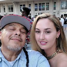 9 Wonderful Years!!! Happy Anniversary my love! Thank you for all you do.  Best wife, best mom and best friend! I say it all the time. I'm the most  blessed man ever!!!