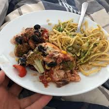 The Fit Cuisine Auf Instagram Vegetable Chicken Casserole With Spaetzle This Is A Typical Shit I Forgot To Do Grocer Chicken Casserole Sunday Recipes Cuisine