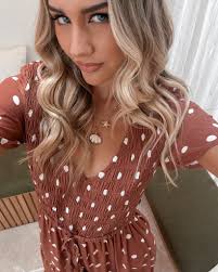 Falling for every little detail (literally ✨ every dot ✨)