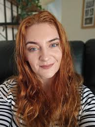 What is a good setting powder for dry skin?