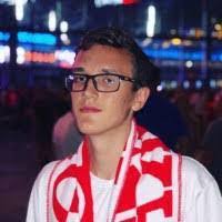 Daniel Kaszuba's Instagram, Twitter & Facebook