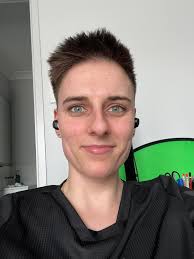 Just found out that SHDC are doing a survey to see if residents would  prefer wheelie bins and surprised they've not had many responses. After  searching the website, this is the link