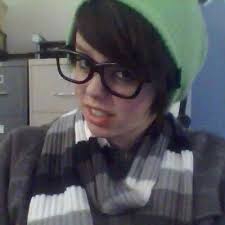 Jodi Ouellette (@plurismyyolo)