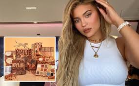 Maybe you would like to learn more about one of these? Kylie Jenner S New Leopard Cosmetic Collection Is Here We Re Absolutely Stanning The Makeup Queen