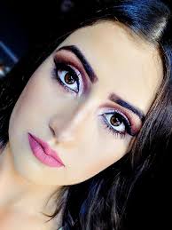 Tay Molina Makeup Artist