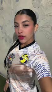 Isabela González (@isabelagzalez12)