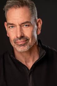 Daniel Kyle's Instagram, Twitter & Facebook