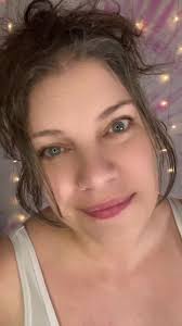 Veronica Allison (@veronicaallison)