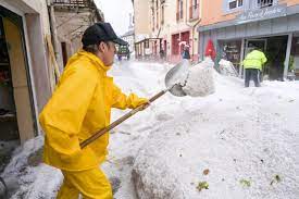 Rinkdamiesi pjūklo grandinę, turite žinoti grandinės žingsnį, plotį ir varančiųjų narelių skaičių. Meteo Grandine Epocale In Francia Accumuli Record Caos Nei Centri Abitati Foto E Video 3b Meteo