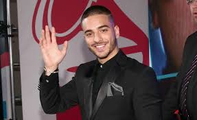 Sitio web oficial de maluma. Maluma Makes History As First Latin Male Artist To Surpass 10 Million Followers On Instagram
