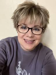 This definitely takes the cake! 🍰💖Don't miss our hands-on heart-shaped  cake class! We supply everything you'll need... and you take home your  sweet-treat 🎂 Stop by or send a message to register!