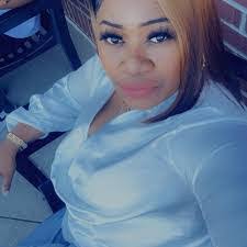 April Slevin's Instagram, Twitter & Facebook