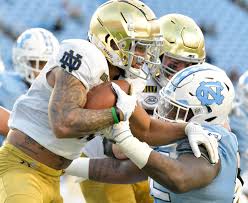 Notre dame fighting irish football. Bzl Diwv1v4d7m