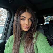 Lilit Sargsyan's Instagram, Twitter & Facebook