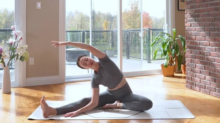 Morning yoga wake up full body flow