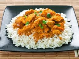 Hahnchen In Curry Sahne Sosse Auf Reis Rezept Rezept In 2020 Hahnchen Curry Rezept Vegetarische Rezepte Abendessen Essensrezepte