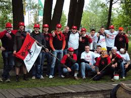 A team dedicated to enjoying pvp duties. Halber Himmelfahrtskommando School Sports Team 2 Photos Facebook