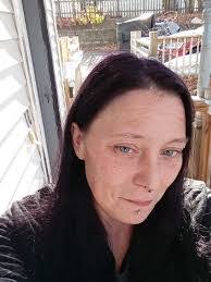 Allie Whitten's Instagram, Twitter & Facebook