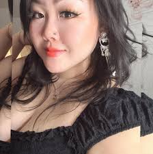 Free album and a Hiluss shirt ship to you ! Free free free .. here is how  you can win: comment