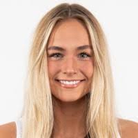 Abigail Voss's Instagram, Twitter & Facebook