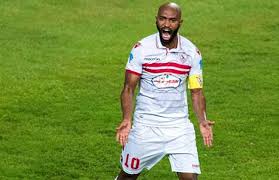 غادر محمود عبد الرازق شيكابالا، قائد الزمالك، مباراة فريقه ضد الجونة غاضبا، مساء اليوم الأحد، على ملعب (خالد بشارة) بمحافظة البحر الأحمر، ضمن منافسات الجولة ال. Ø´ÙŠÙƒØ§Ø¨Ø§Ù„Ø§ ÙˆÙ…Ø­Ù…Ø¯ Ø±Ù…Ø¶Ø§Ù† Ø¯ÙˆÙŠØªÙˆ Ø¹Ù„Ù‰ ØªÙˆÙŠØªØ± ØµÙˆØ± ÙˆØªÙØ§ØµÙŠÙ„