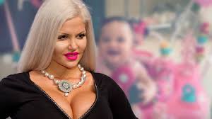 Check spelling or type a new query. Sophia Vegas Ein Traum Aus Weisser Spitze Endlich Sehen Wir Ihr Brautkleid In Voller Pracht Bunte De