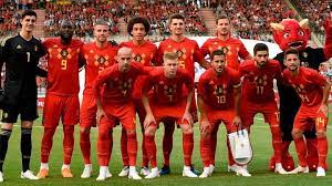 Donnarumma, di lorenzo, bonucci, acerbi, spinazzola, barella, jorginho, verratti, berardi, immobile, insigne. Ä'á»™i Hinh Tuyá»ƒn Bá»‰ 2021 Danh Sach Sá»' Ao Cáº§u Thá»§ Dá»± Euro 2020