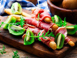 Prosciutto And Kiwi A Soscuisine Recipe Recipe Prosciutto Food Recipes