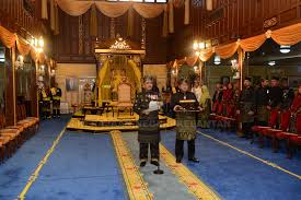 ^ 9 pemain terima pingat sempena hari keputeraan sultan kelantan, sinar harian, 11 november 2012. Rakyat 11 November 2017m 22 Safar 1439h Istiadat Meletak Kerja Sempena Perayaan Ulang Tahun Hari Keputeraan Kebawah Duli Yang Maha Mulia Sultan Muhammad V Yang Ke 48 Tahun 2017 Di Istana Balai