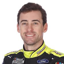 Dustin Fuller (@dr_dookiebrown)