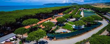 8 borghi della toscana vicino al mare. Campeggi Toscana Camping E Villaggi Toscana