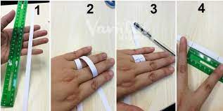 Anda boleh mengetahui saiz cincin tanpa bantuan perhiasan dengan mengukur lilitan jari. Cara Mudah Ukur Size Cincin Emas Perempuan Guna Pembaris Dan Kertas